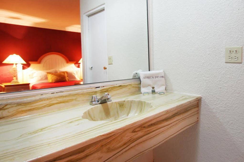 Hotel Azteca De Oro Mexicali Esterno foto