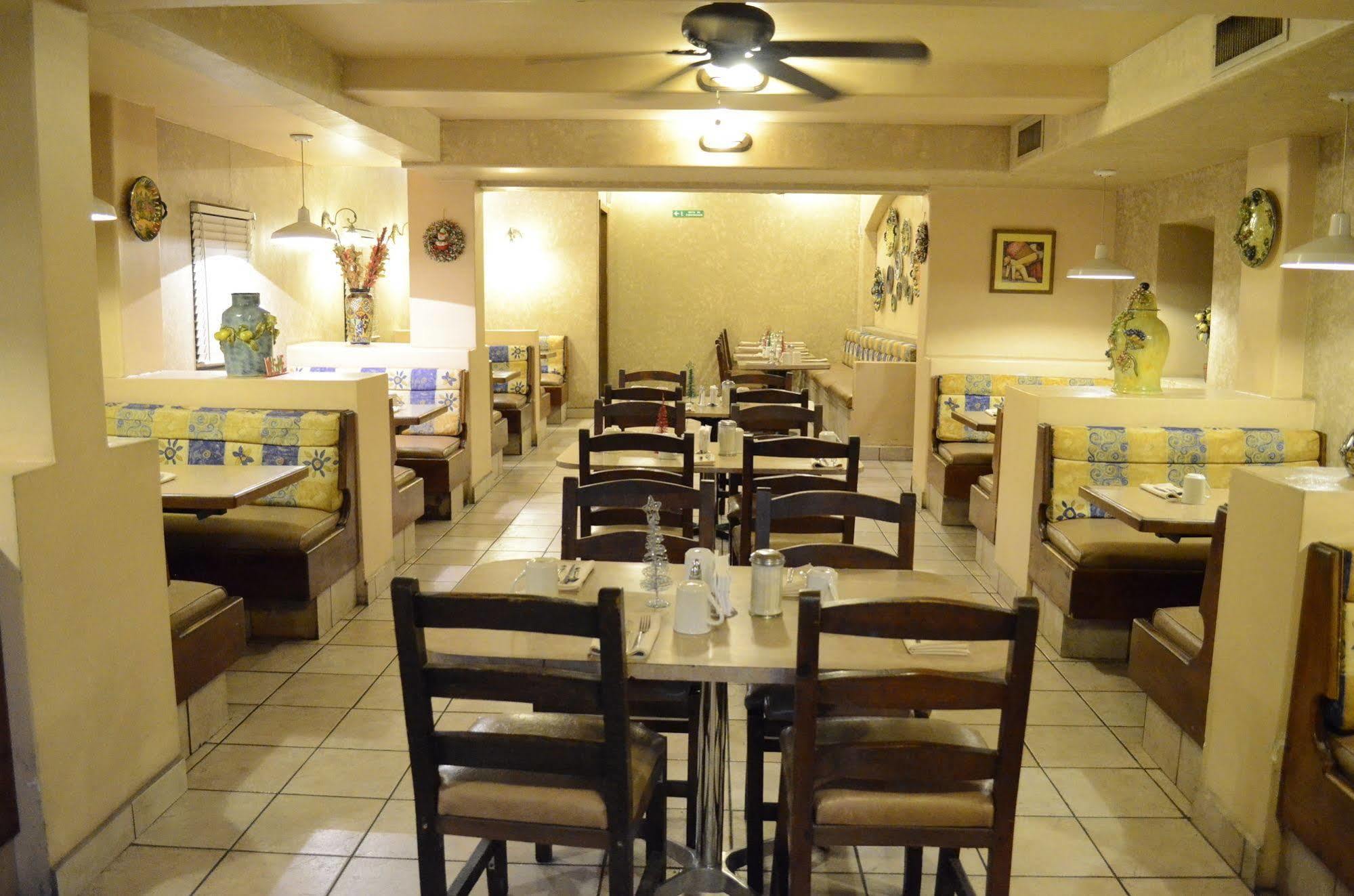 Hotel Azteca De Oro Mexicali Esterno foto